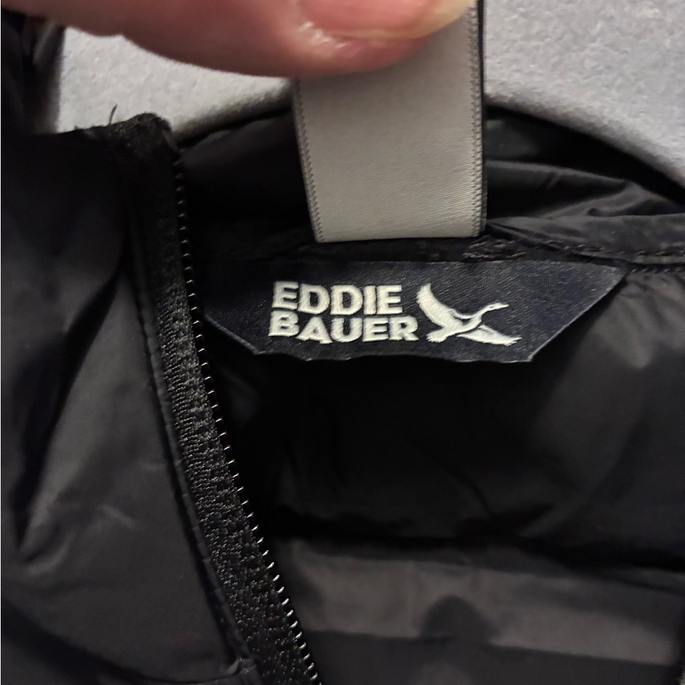 NWT Eddie Bauer Women's Black Down Packable Jacket (XS) - Picture 7 of 12